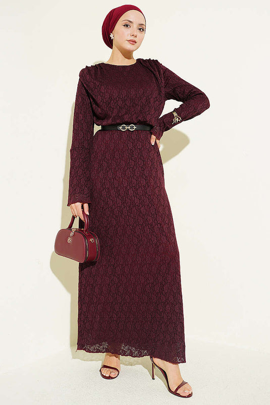 Abito con cintura in pizzo bordeaux