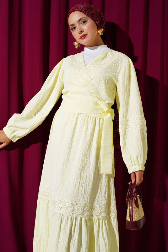 Dantelli Önden İp Bağlamalı İkili Takım Sarı