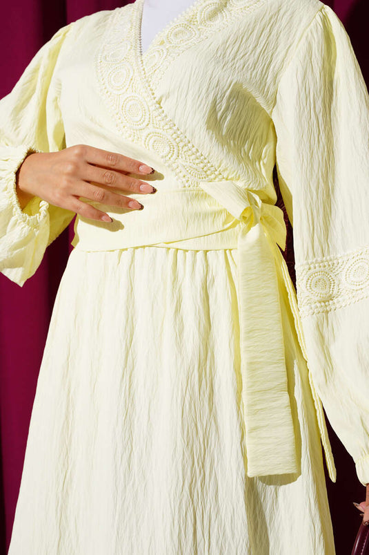 Dantelli Önden İp Bağlamalı İkili Takım Sarı