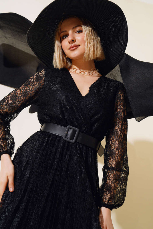 Robe Plissée En Dentelle Noir