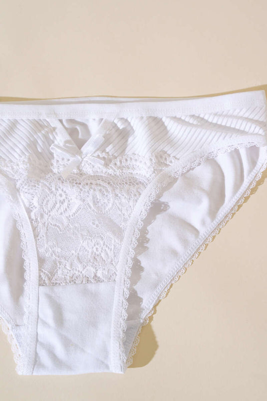 سراويل داخلية نسائية شفافة مخططة من الدانتيل باللون الأبيض