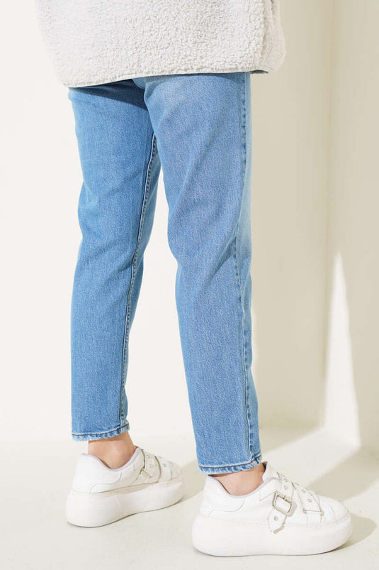 Pantaloni skinny in jeans con gamba skinny Mom Jeans Azzurri