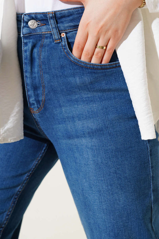 Skinny-Fit Mom-Jeans in Blau