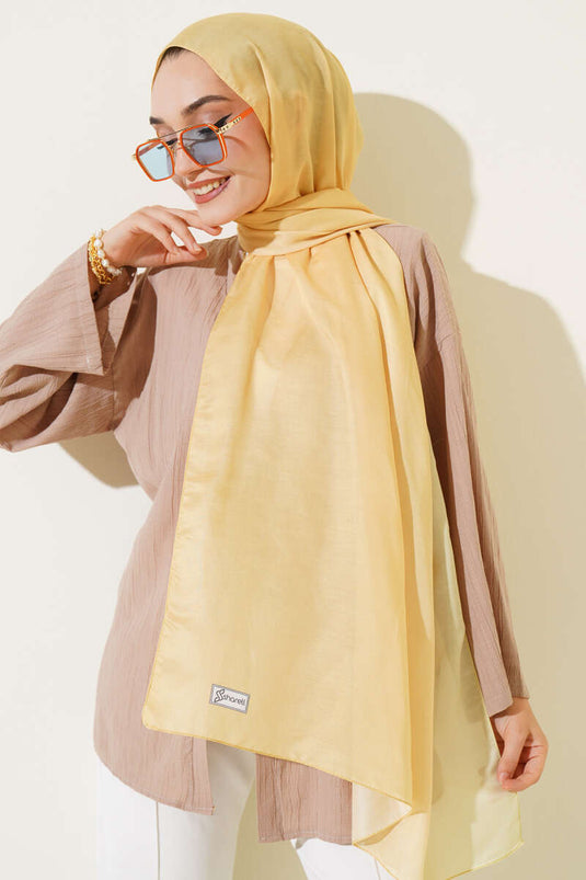 شال متدرج اللون أصفر