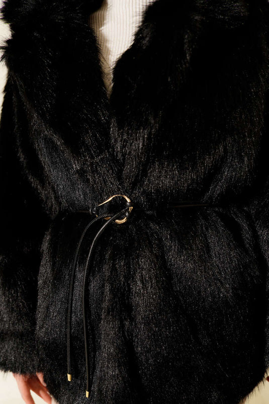 Manteau en cuir et fourrure ceinturé, noir