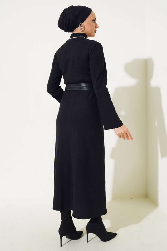 Robe En Velours Côtelé Ceinturée En Cuir Noir