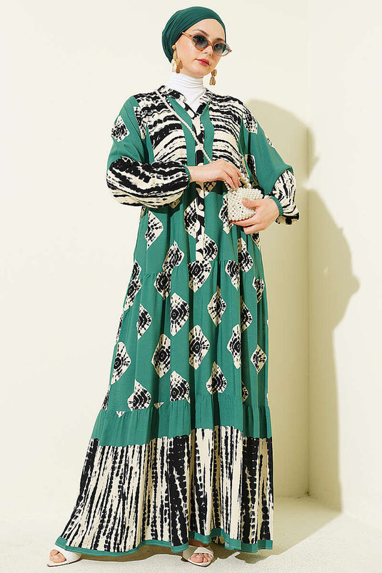 Robe à col montant avec volant en émeraude