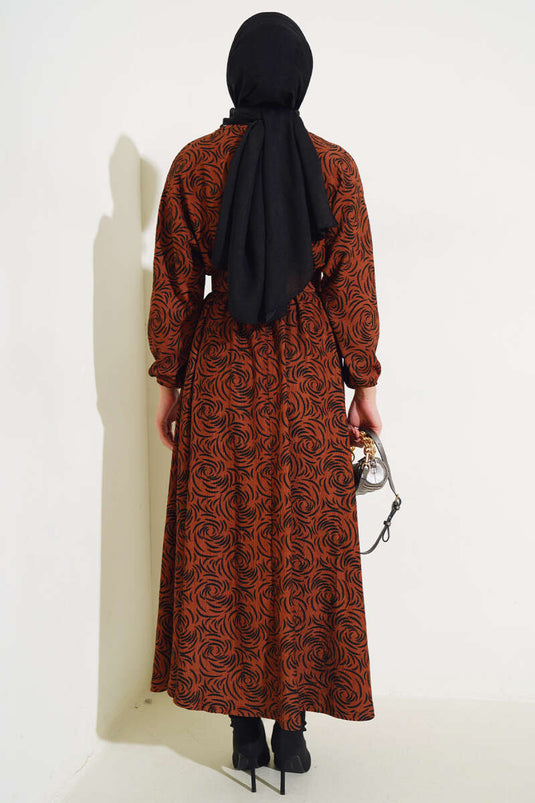 Robe élastique à motifs à la taille et aux poignets marron