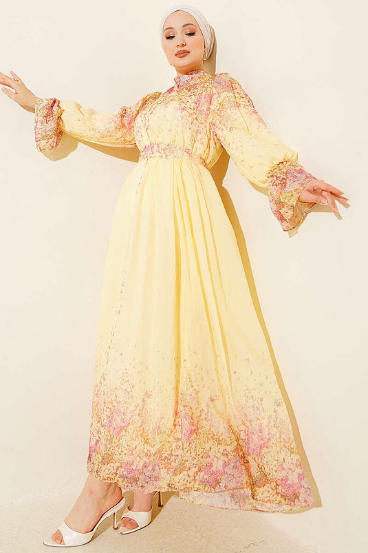 Robe à ceinture élastique imprimée aux poignets et à la taille, jaune