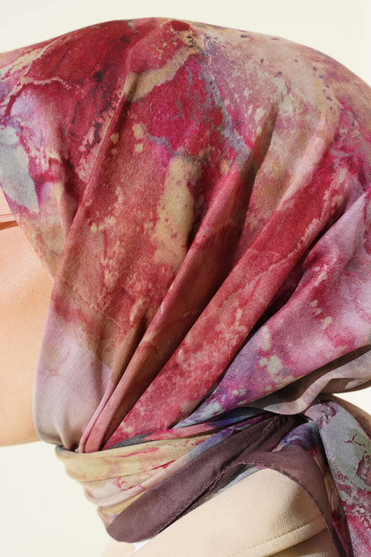 وشاح مطبوع رقميًا بنقوش، بني فاتح