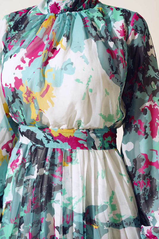 Vestido de gasa plisado con cinturón estampado en color menta