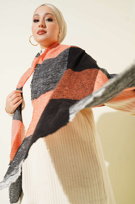 Desenli Omuz Şalı Yavru Ağzı