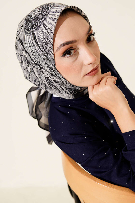 Surtido de bufandas estampadas de la serie negra 1