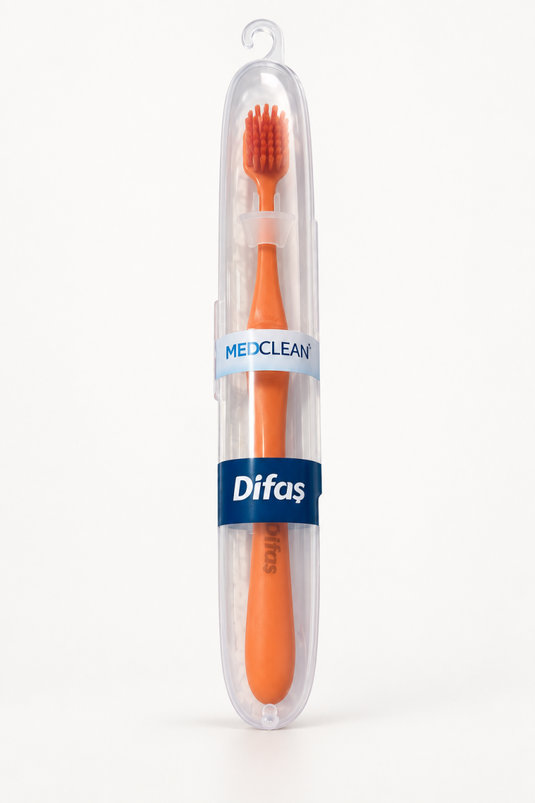 Cepillos De Dientes Surtidos Con Estuche Protector