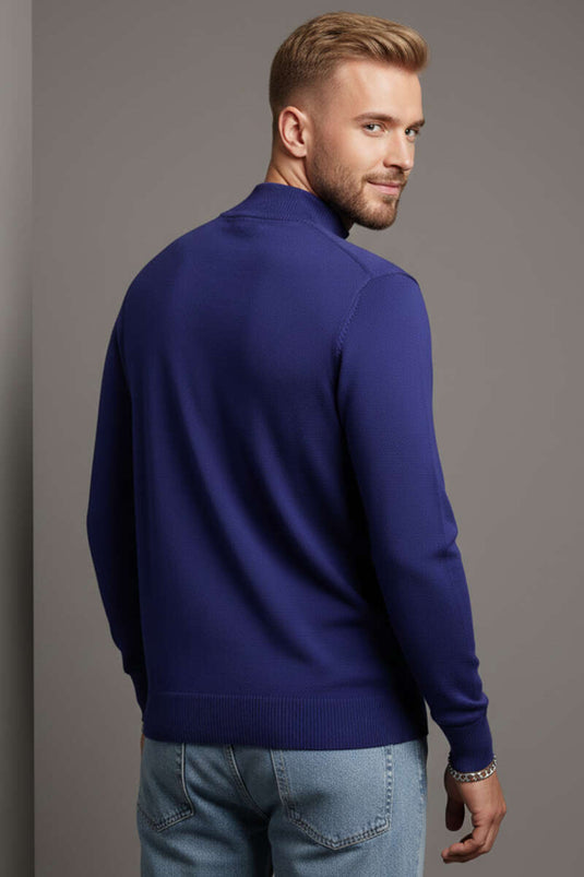 Pull homme basique en tricot à col montant bleu marine
