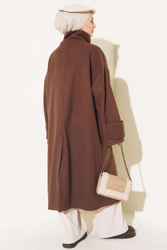 Brown Oversized Button-Up Wool Coat With Wide Collar