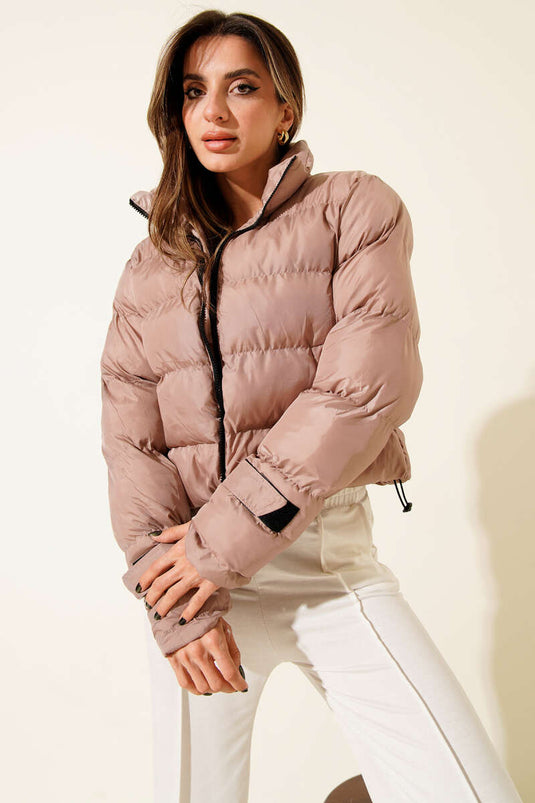 Piumino corto con collo alto e cerniera, rosa rosa