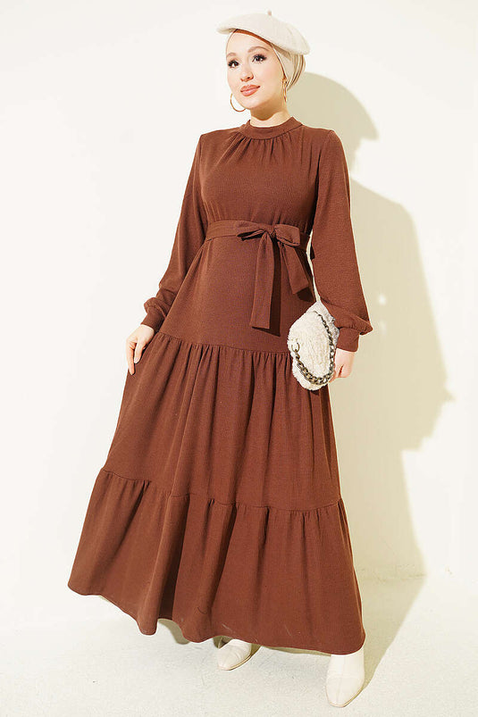 Robe En Maille À Col Montant Et Motif Marron