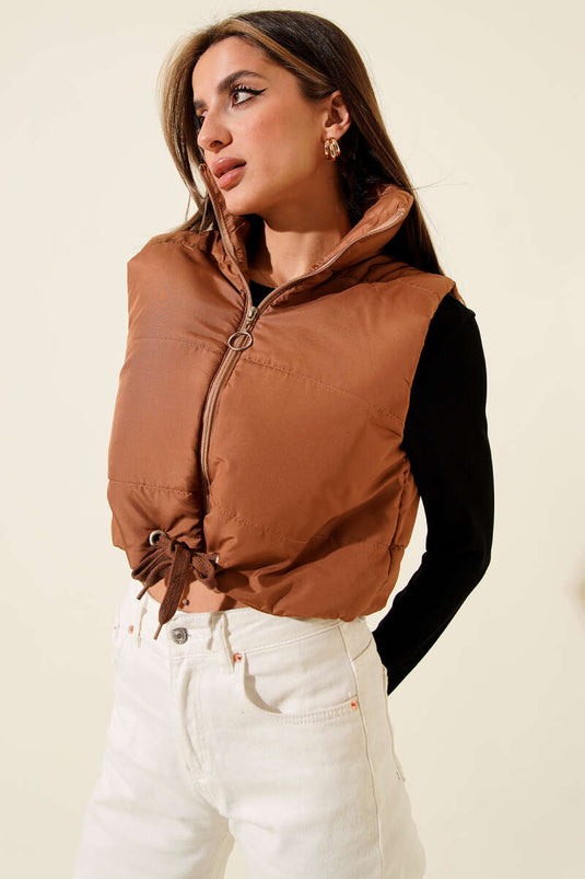 Giacca imbottita senza maniche con collo alto, marrone chiaro