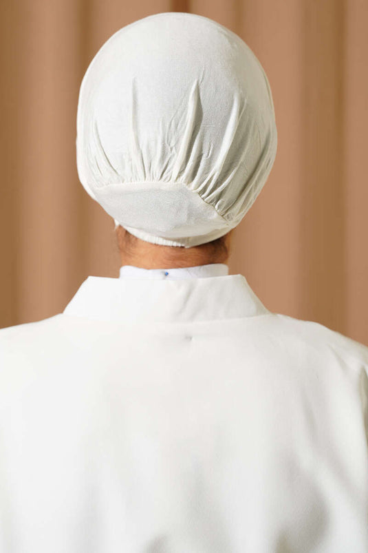 Dikişsiz Geçirmeli Bone Ekru