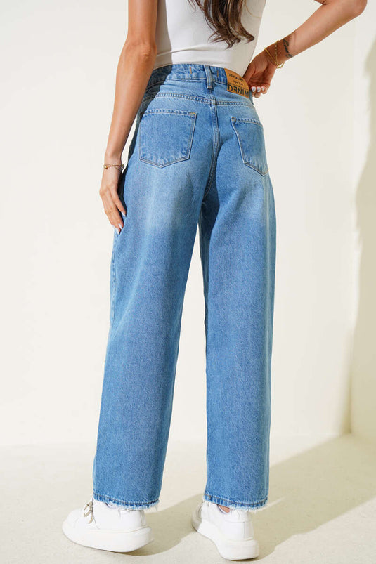 Light Blue Jeans with Knee Darts