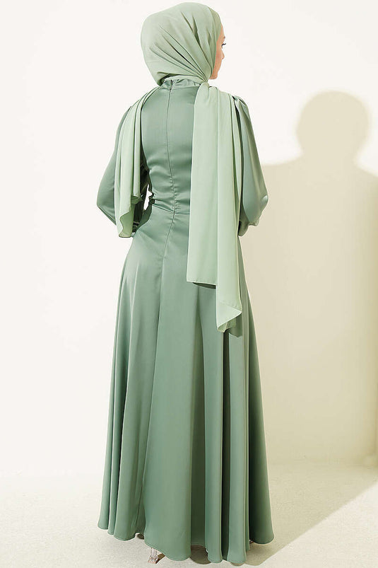 Abito Da Sera In Raso Con Drappeggio E Decorazioni Sul Busto, Verde Calla