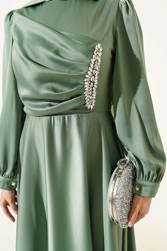 Abito Da Sera In Raso Con Drappeggio E Decorazioni Sul Busto, Verde Calla