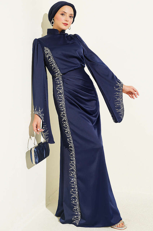 Abito Da Sera In Raso Ricamato Con Drappeggio Blu Navy