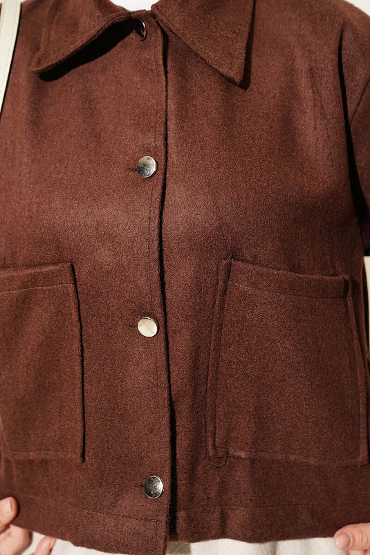 Korte Woljas Met Knopen Detail In Koffie