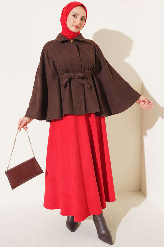 Poncho Marrón Con Cinturón Y Detalles De Botones