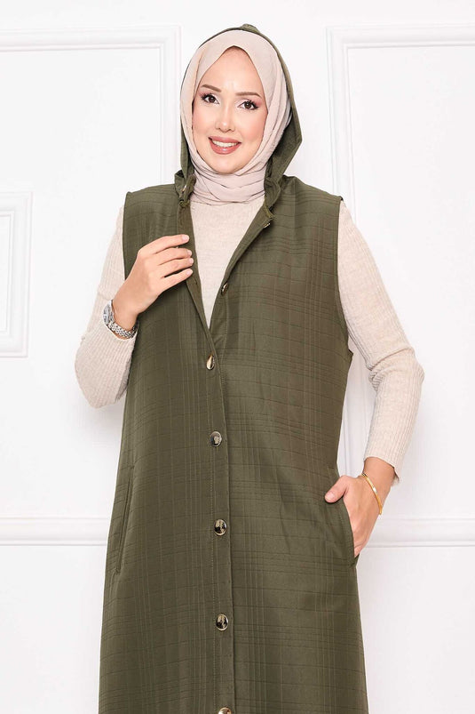 Gilet long matelassé boutonné et à capuche kaki