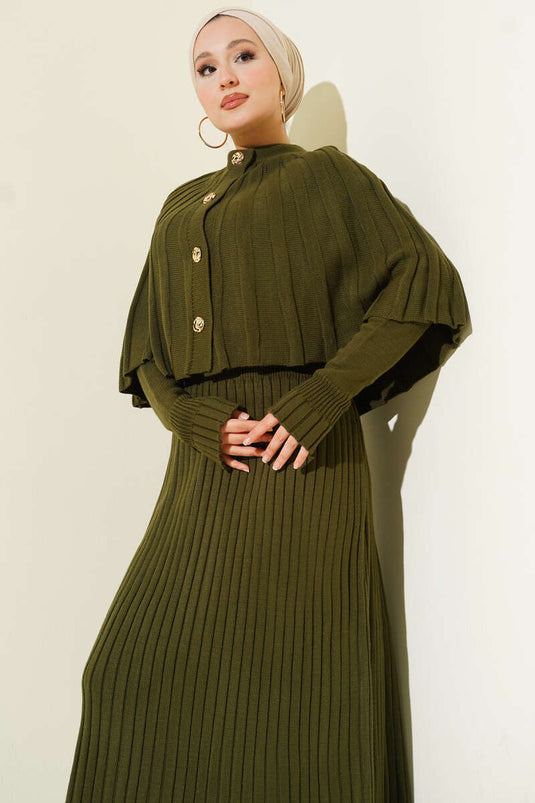 Düğmeli Pelerinli Triko Elbise Takım Haki