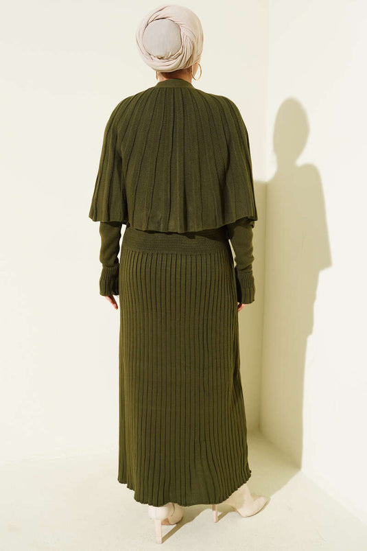 Düğmeli Pelerinli Triko Elbise Takım Haki