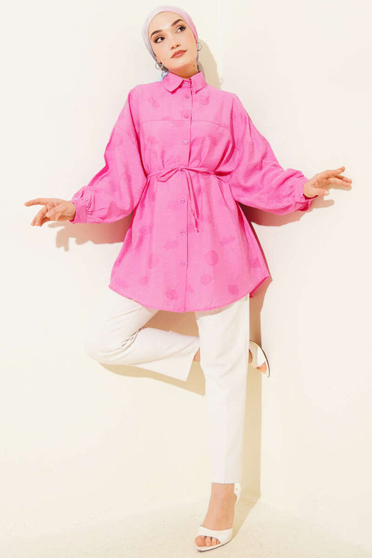 Chemise à épaules tombantes avec ceinture en corde fuchsia