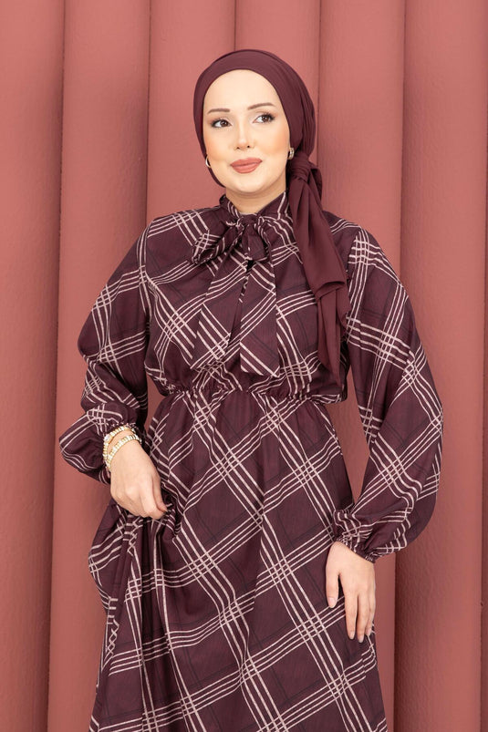 Plaid Pattern Gathered Waist Modest Dress Burgundy