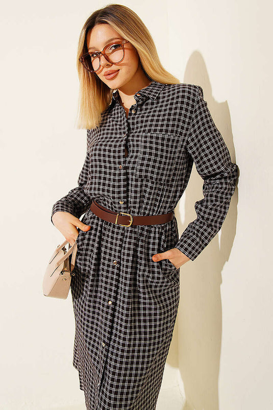 Kariertes Kleid mit Gürtel, Braun
