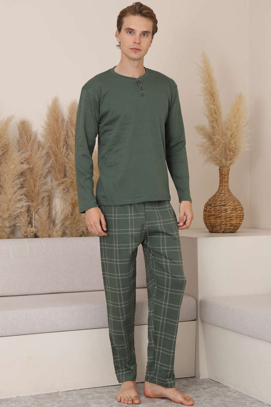طقم بيجامة رجالي بأزرار إيكوسيلي أخضر