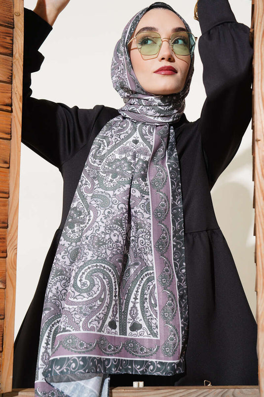 شال منقوش بنقشة عرقية من المنك الكاكي