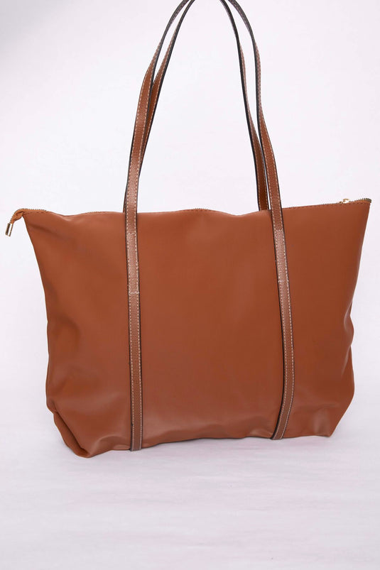 Sac à main et épaule avec détail de fermeture éclair couleur tabac
