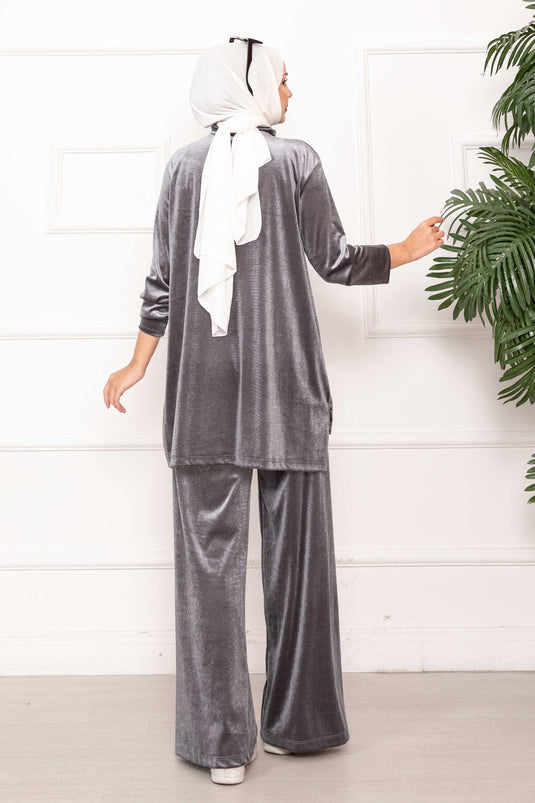 Velvet Two-Piece Suit with Zipper Detail in Gray