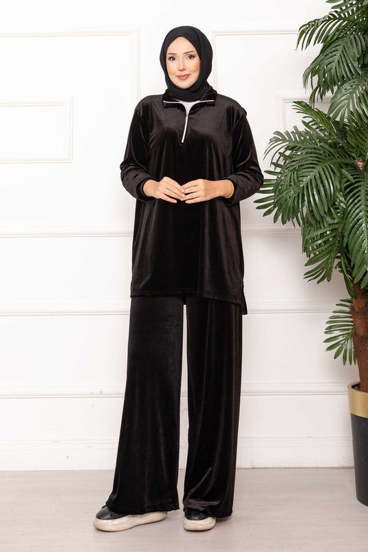 بدلة مخملية سوداء مكونة من قطعتين بتفاصيل سحاب