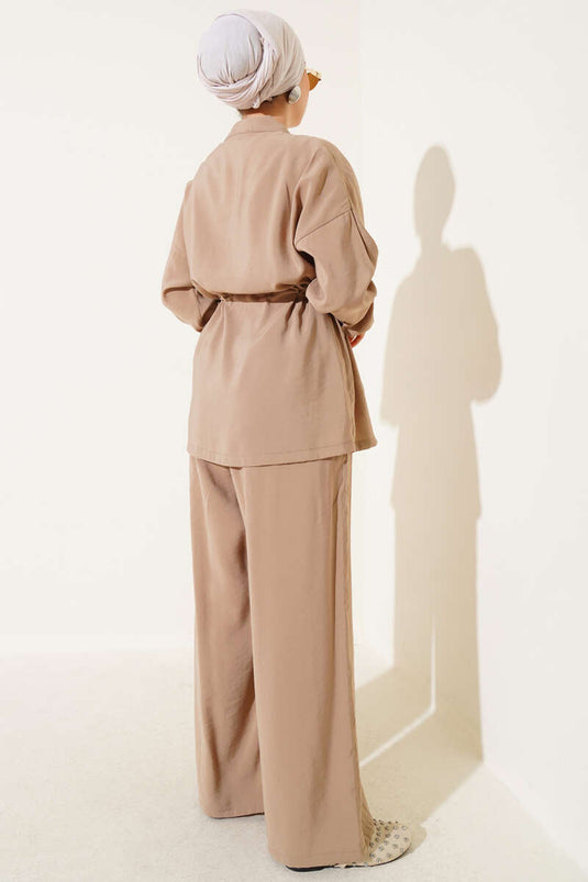 طقم لاتيه مكون من قطعتين بسحاب على الخصر