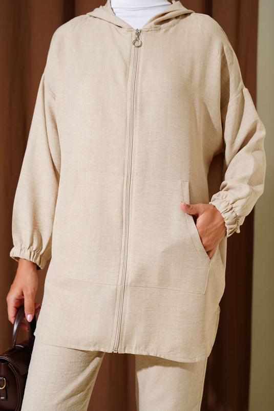 بدلة أساسية من قطعتين بسحاب وغطاء للرأس باللون البيج