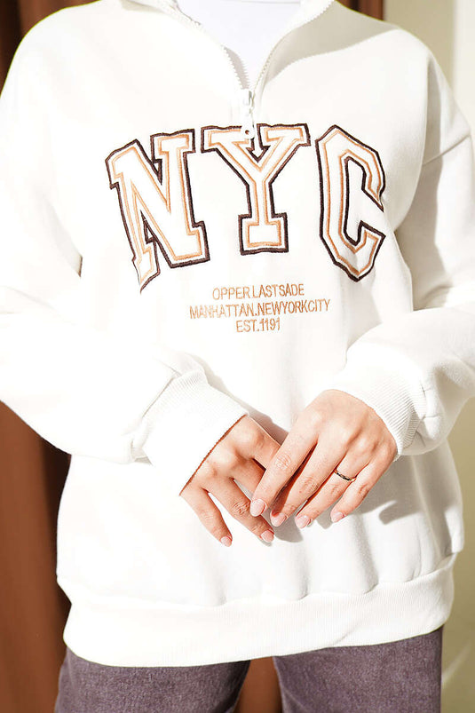 Ecru Zip-Up Sweatshirt Met NYC Borduring