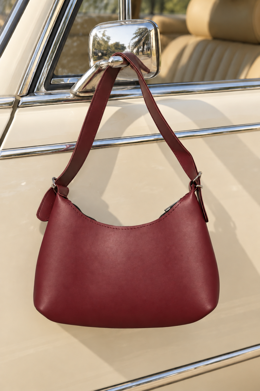 Sac À Épaule En Forme De Baget Oval Avec Fermeture Éclair Bordeaux