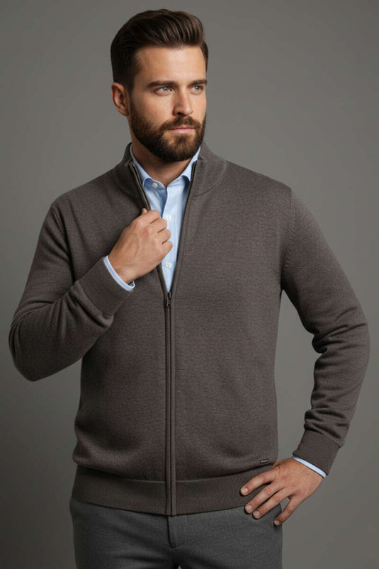 كارديجان رجالي بسحاب باللون البني (نمط سيلانيك)