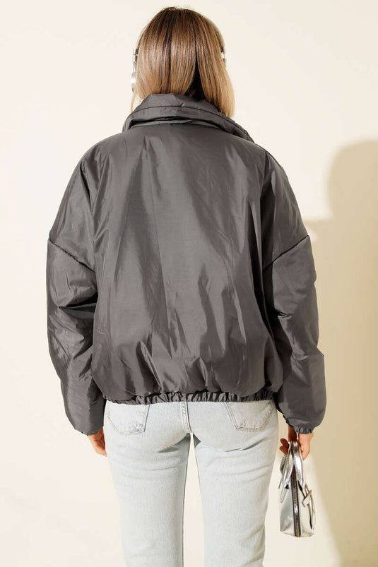 Chaqueta corta acolchada con cremallera, gris humo