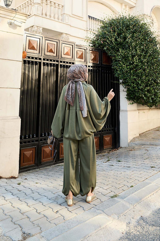 Zippered Batwing Sleeve Casual Two Piece Suit Khaki