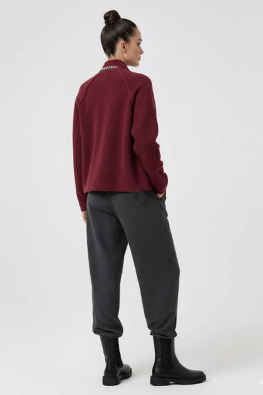 Burgunderfarbene Strickjacke mit halben Kragen und Reißverschluss