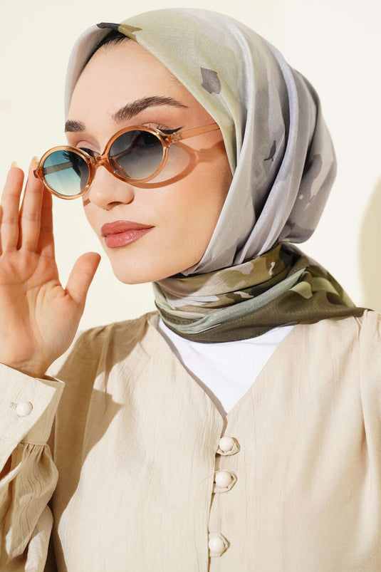 وشاح لينا بنقشة فيوري، لون كاكي